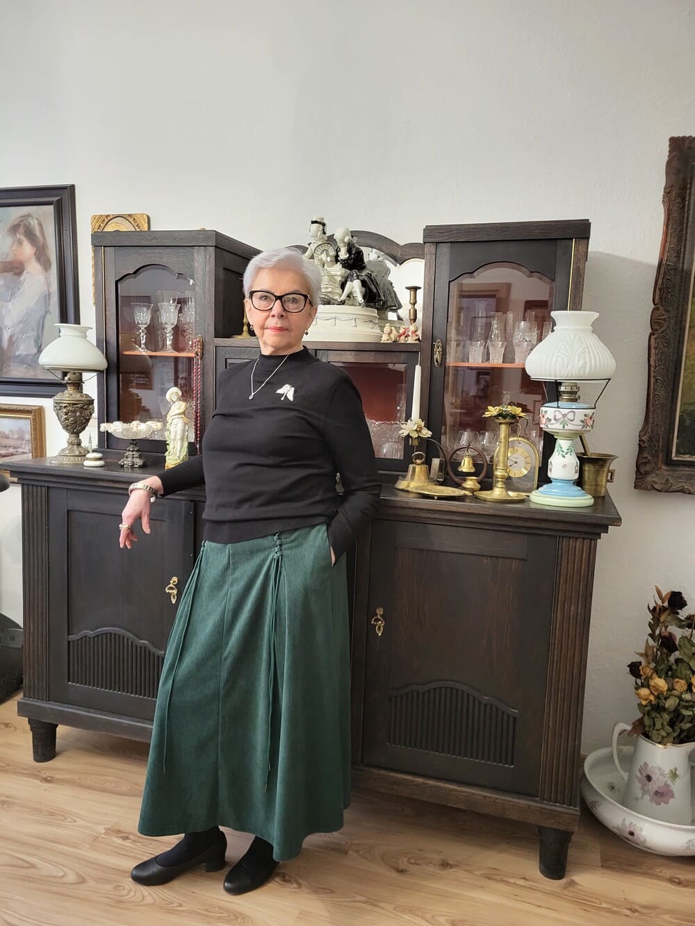MILUŠE ČECHOVÁ - TVŮRKYNĚ VITRÁŽÍ